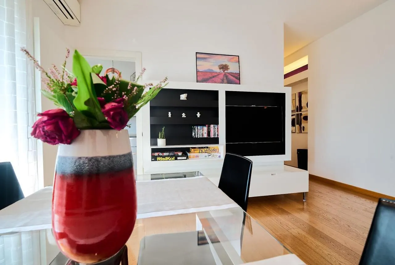 San Siro Design Apartment Milan
